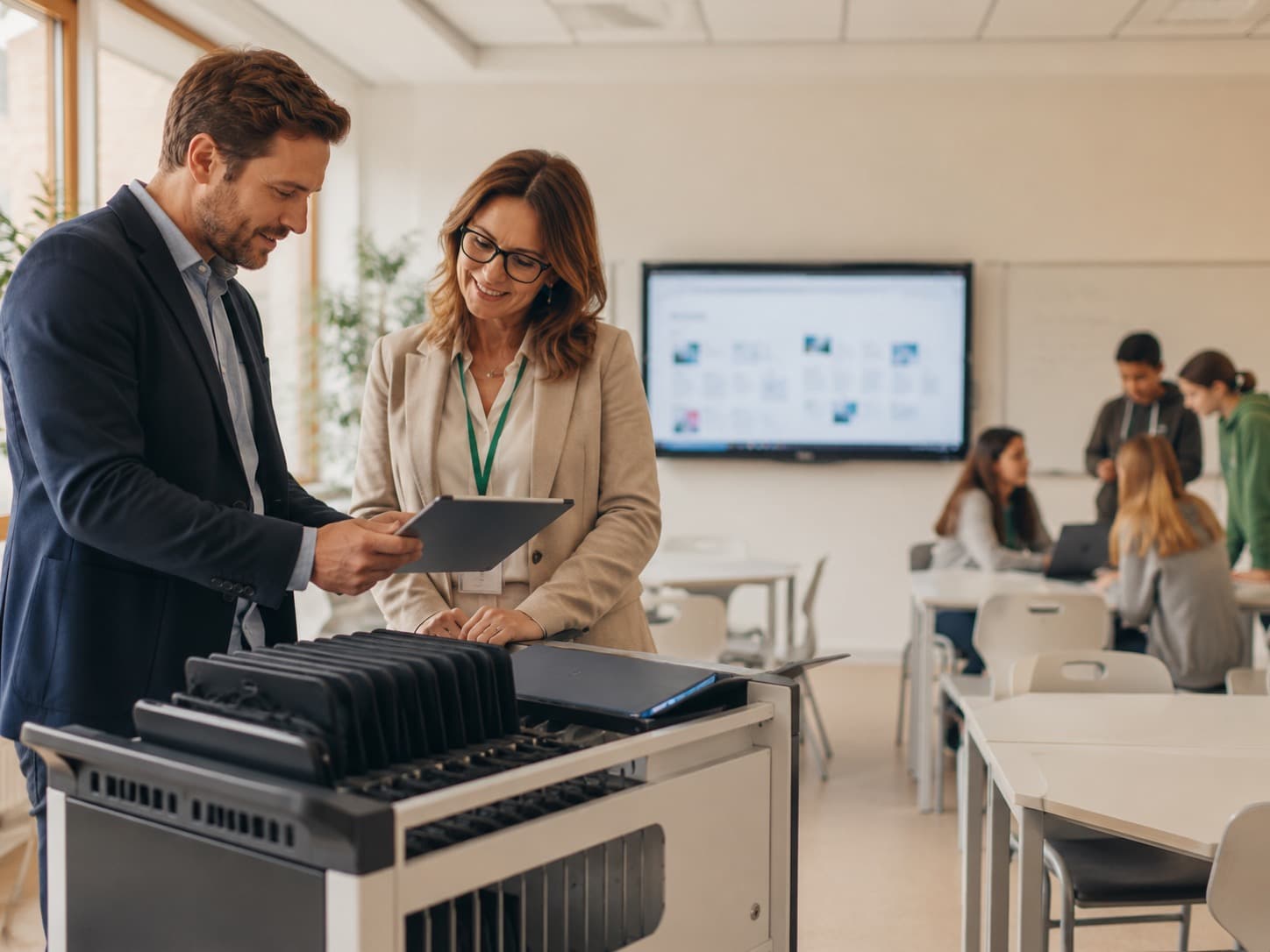 Configura, distribuisci, gestisci